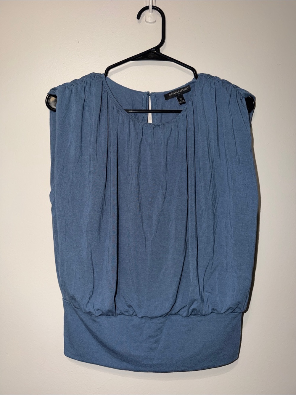 Banana Republic Sleeveless Cap Shoulder Blouson Blouse - Picture 2 of 9